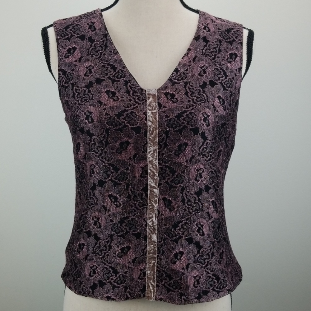 Collection by Harve Benard Blouse.